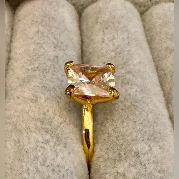 Princess Cut Faux Champagne Morganite Stone Gold Tone Ring - Picture 3 of 5